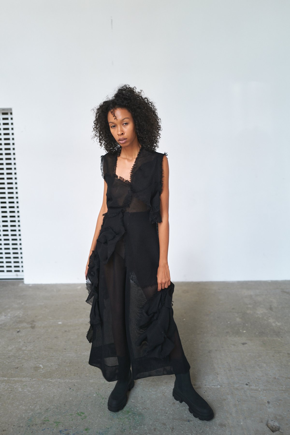 Dahl Wide Trousers view 9