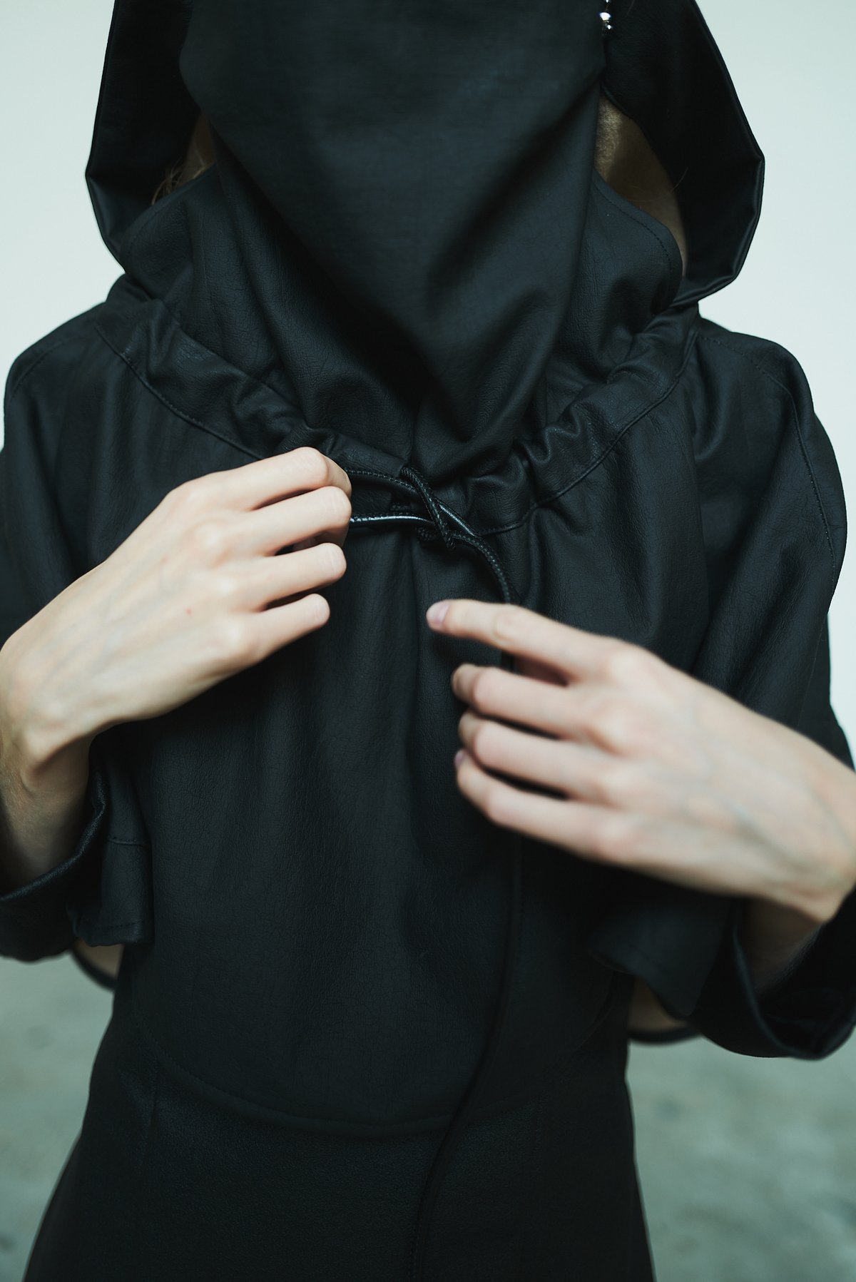 Dahl Hooded Cape view 9