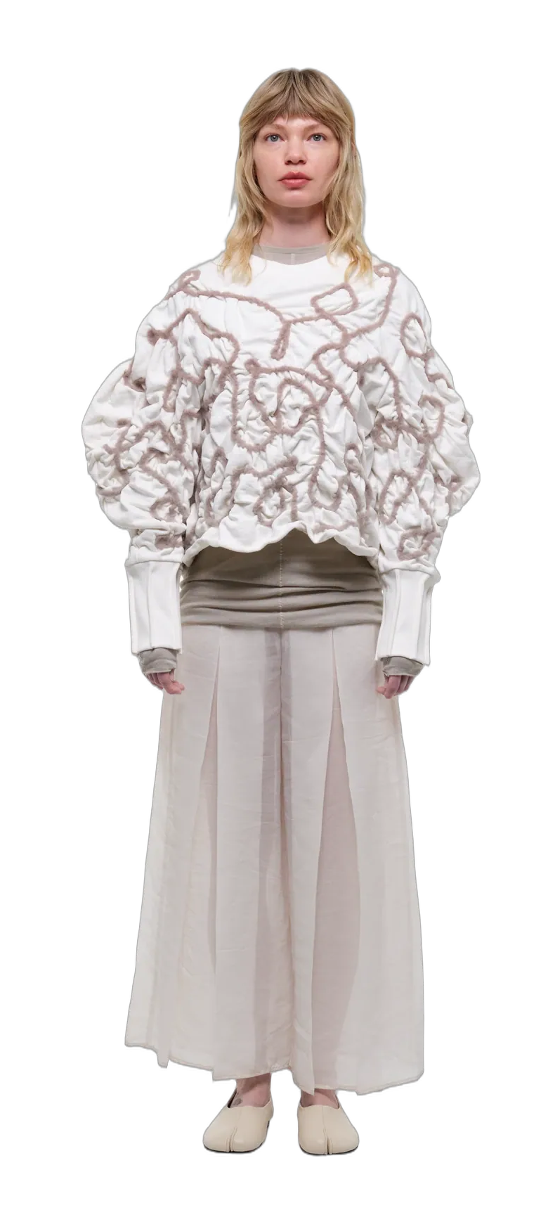 Off-white sweatshirt with decorative detailing in beige yarn — 360° view