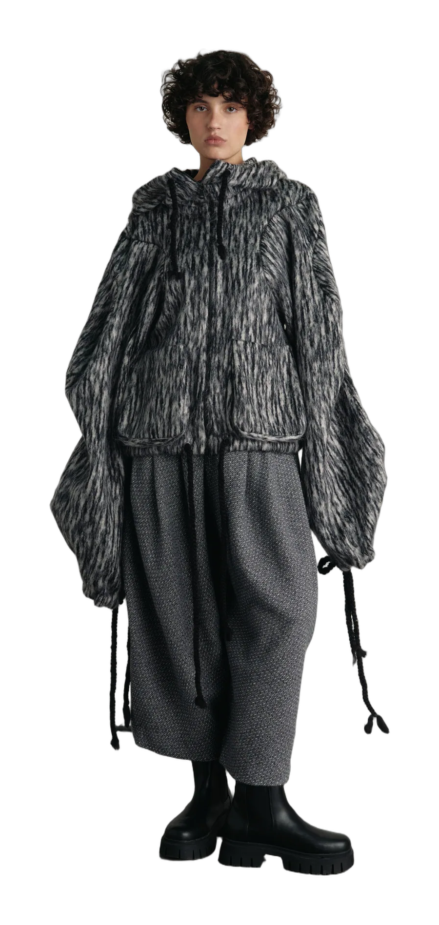 Striped wool jacket with sculptural sleeves. — 360° view